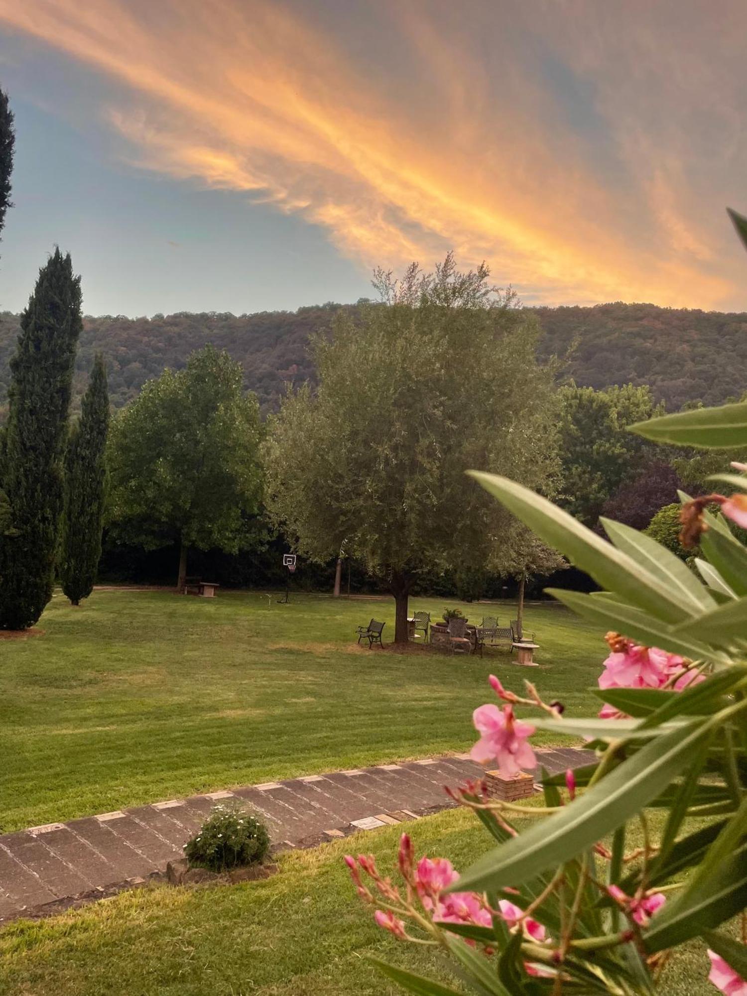 Agriturismo Le Grotte Nemi Exterior photo